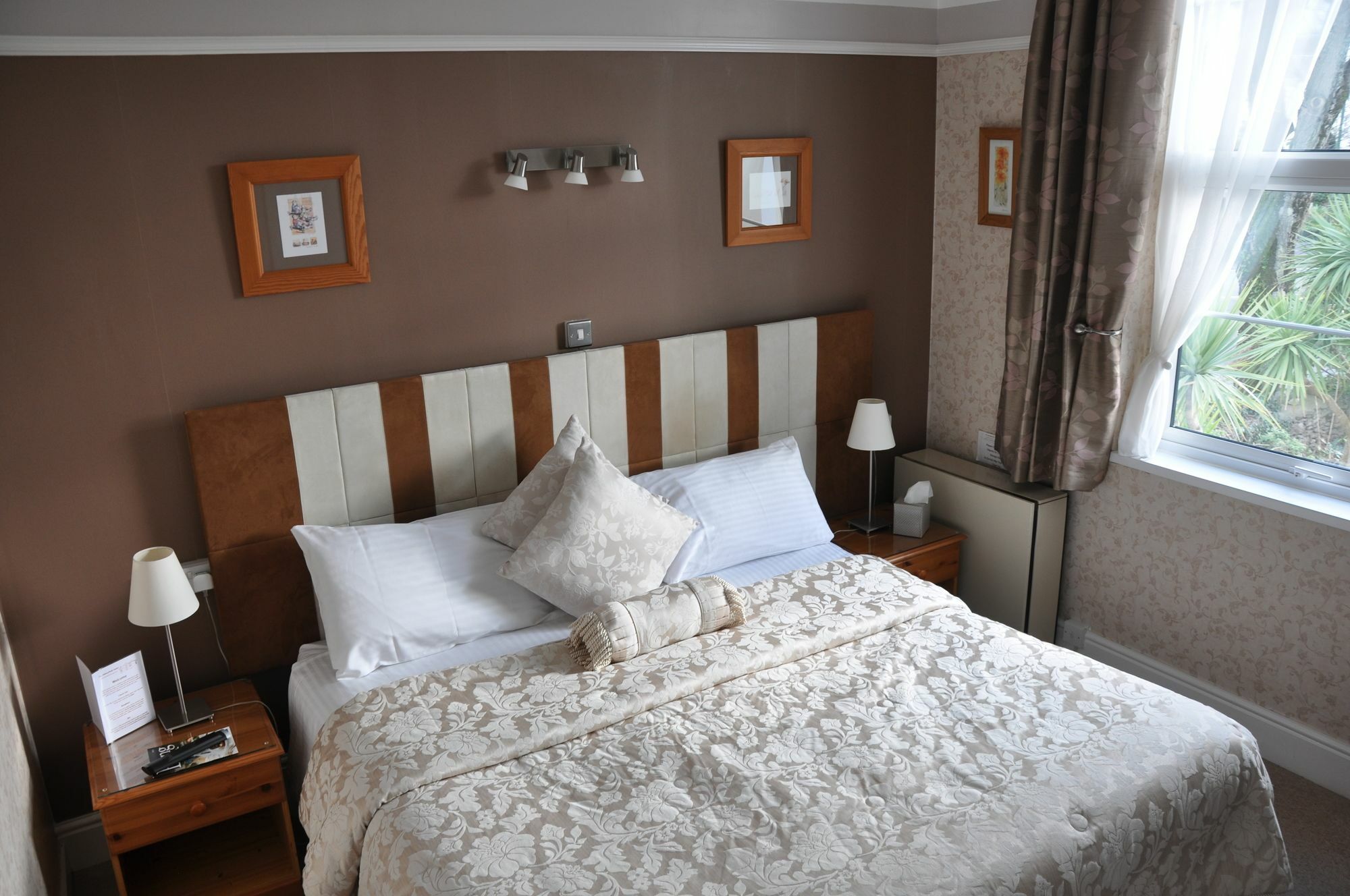 Abbeyfield Vintage Style Boutique B&B Torquay Exterior photo